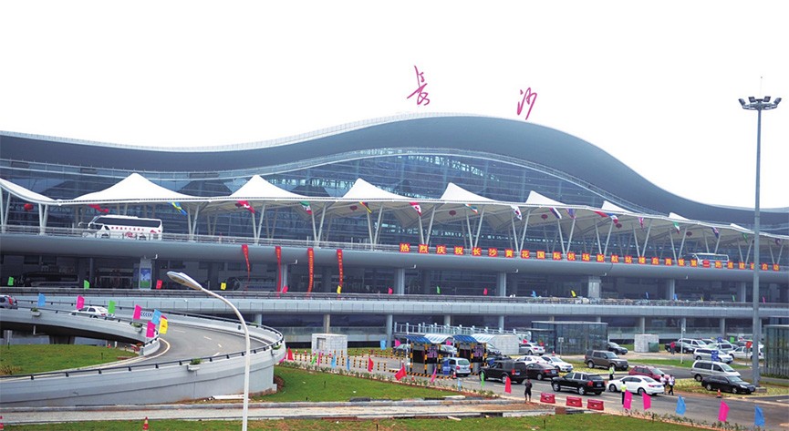 黃花機場T2航站樓-長沙電梯安裝